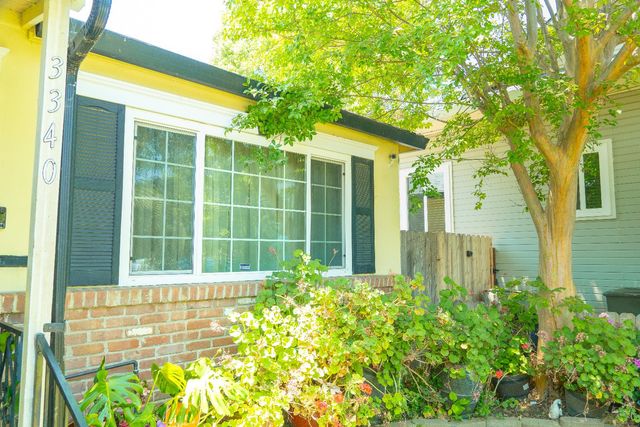3340 43rd St, Sacramento, CA 95817