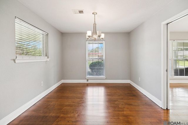 9550 Southlawn Dr, Baton Rouge, LA 70810