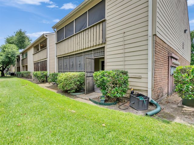 5005 Georgi Lane 194, Houston, TX 77092