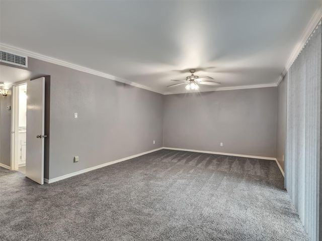 5005 Georgi Lane 194, Houston, TX 77092