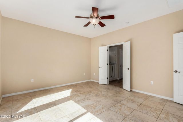 299 W Calle Del Estribo, Sahuarita, AZ 85629