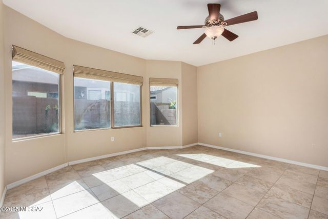 299 W Calle Del Estribo, Sahuarita, AZ 85629
