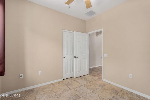 299 W Calle Del Estribo, Sahuarita, AZ 85629