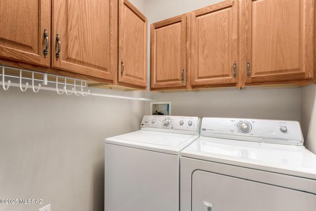 299 W Calle Del Estribo, Sahuarita, AZ 85629