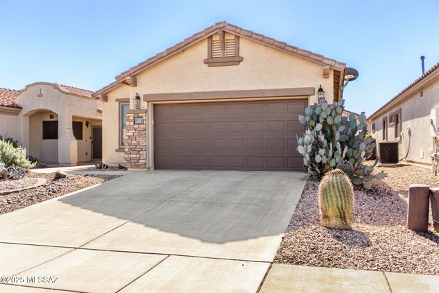 299 W Calle Del Estribo, Sahuarita, AZ 85629