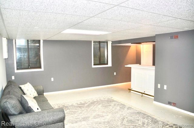 49617 Hamilton Court 28, Shelby Charter Township, MI 48315