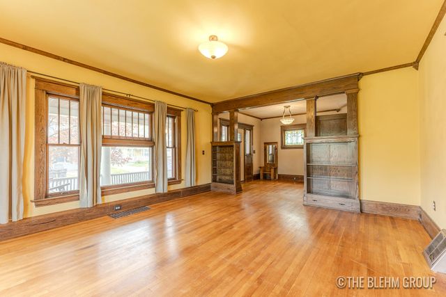 811 Union Avenue SE, Grand Rapids, MI 49507