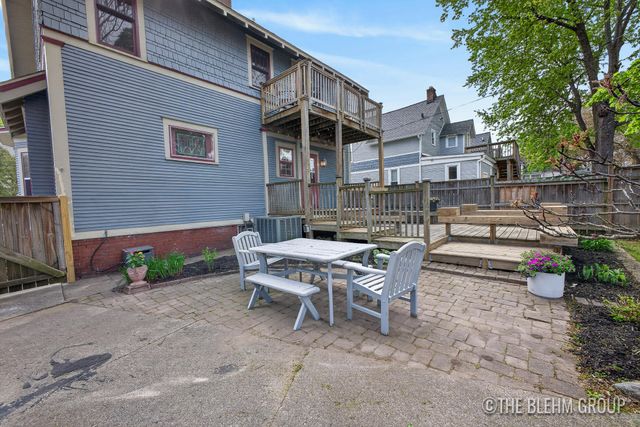 811 Union Avenue SE, Grand Rapids, MI 49507