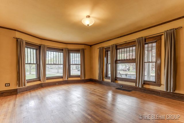 811 Union Avenue SE, Grand Rapids, MI 49507