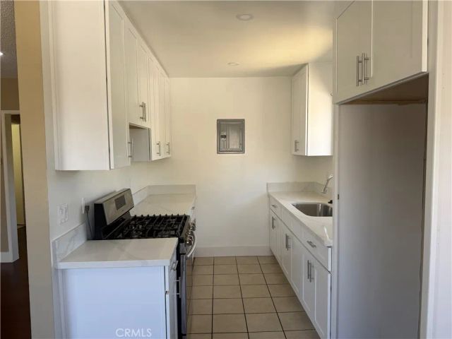 600 E Acacia Avenue 6, Glendale, CA 91205