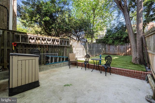 644 E ST SE, Washington, DC 20003