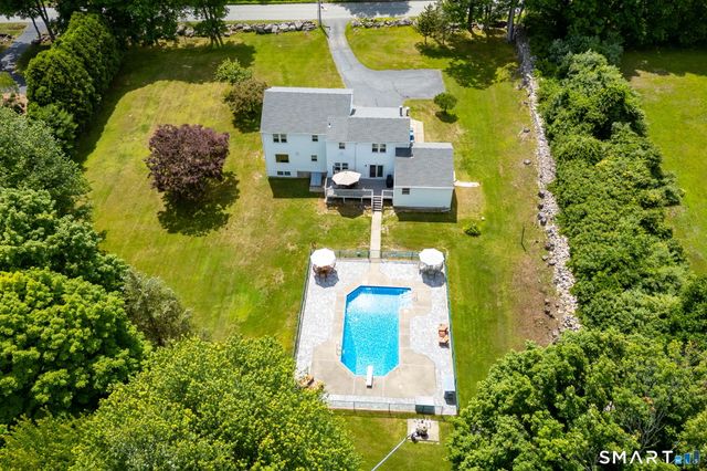 393 Wawecus Hill Road, Norwich, CT 06360