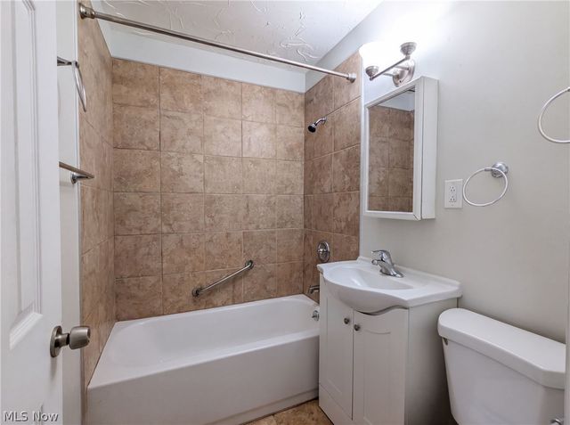 12722 Emery Avenue, Cleveland, OH 44135
