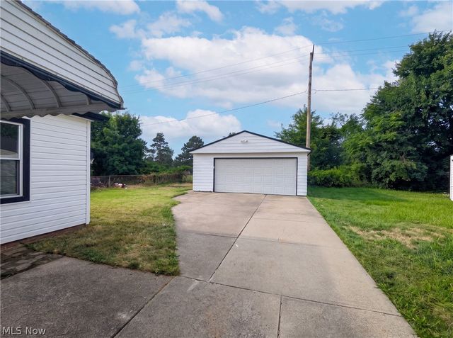 12722 Emery Avenue, Cleveland, OH 44135