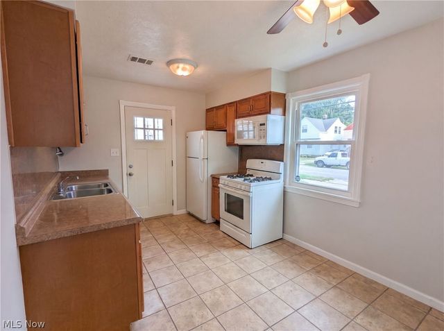 12722 Emery Avenue, Cleveland, OH 44135