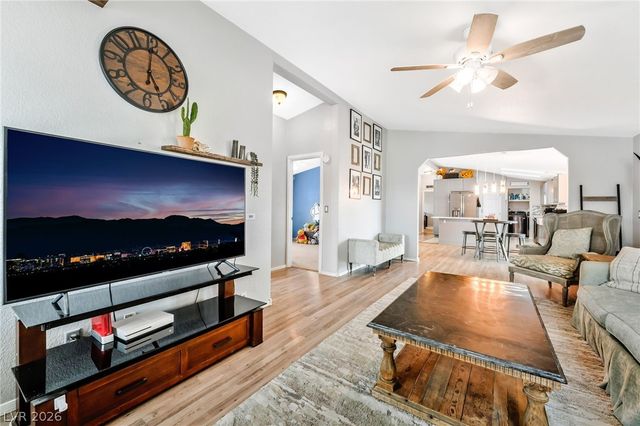 380 South Spur Street, Overton, NV 89040