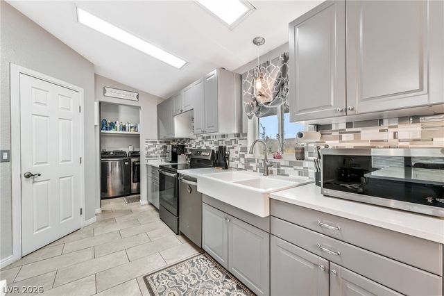 380 South Spur Street, Overton, NV 89040