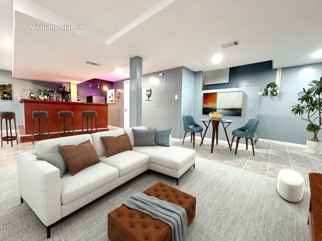 5818 W 60th Street, Chicago, IL 60638