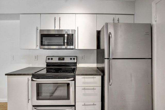 9999 Summerbreeze Drive 1005, Sunrise, FL 33322