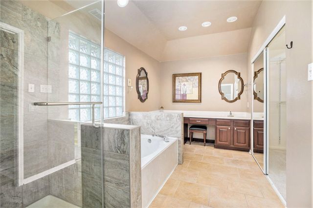 1311 Shady Grove Court, Seabrook, TX 77586