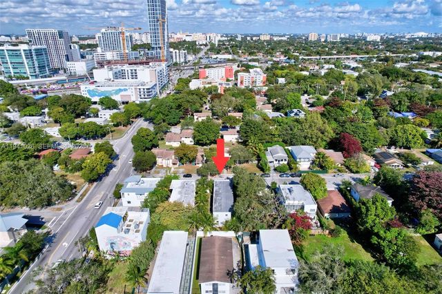 3676 Oak Ave 4, Miami, FL 33133