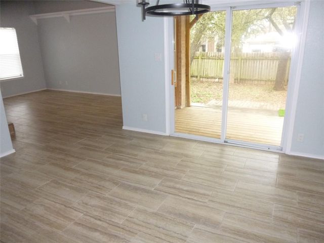 8410A Fathom CIR, Austin, TX 78750