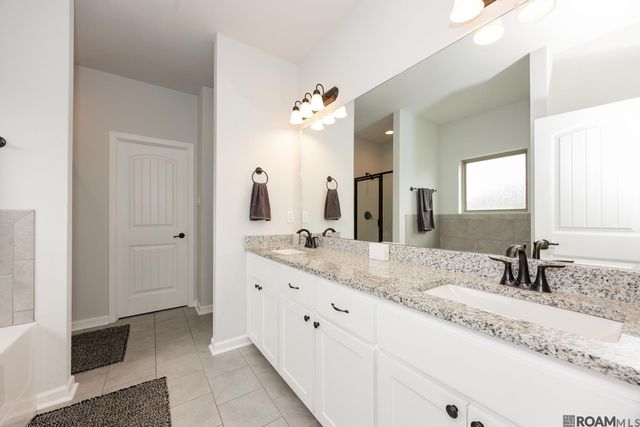 7037 Easy St, Addis, LA 70710