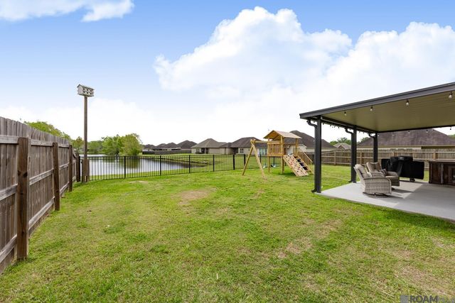 7037 Easy St, Addis, LA 70710