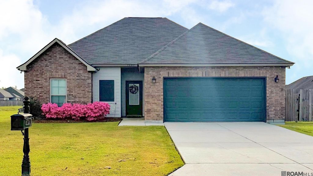 7037 Easy St, Addis, LA 70710