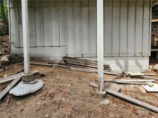 1023 Mercury, Crestline, CA 92325