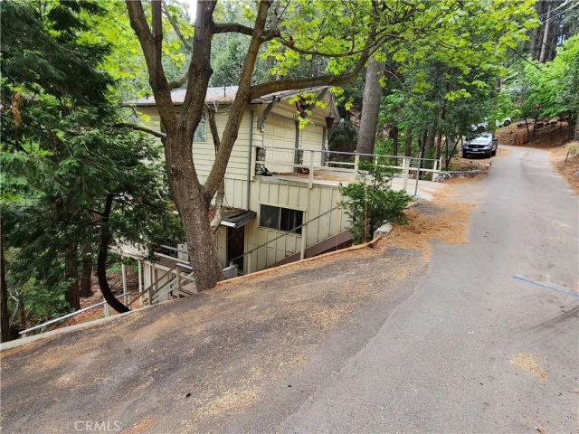 1023 Mercury, Crestline, CA 92325