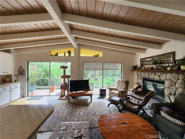 1023 Mercury, Crestline, CA 92325