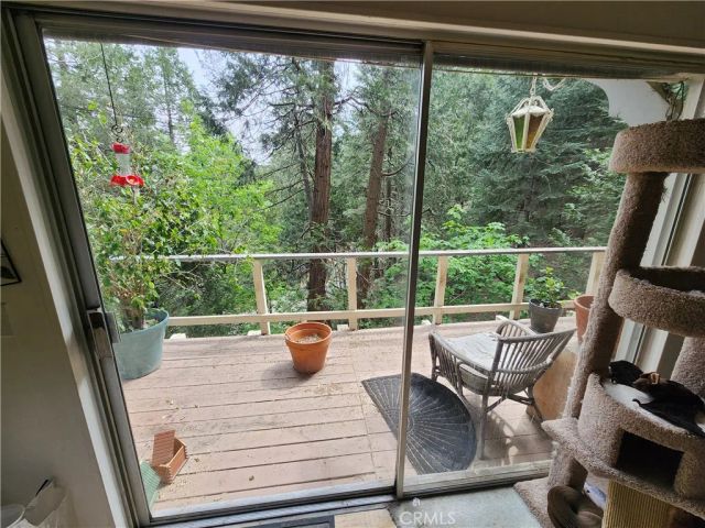 1023 Mercury, Crestline, CA 92325
