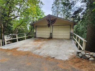 1023 Mercury, Crestline, CA 92325