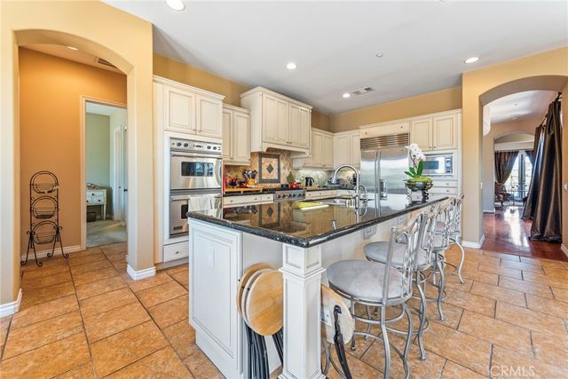 7940 Choi, Riverside, CA 92506