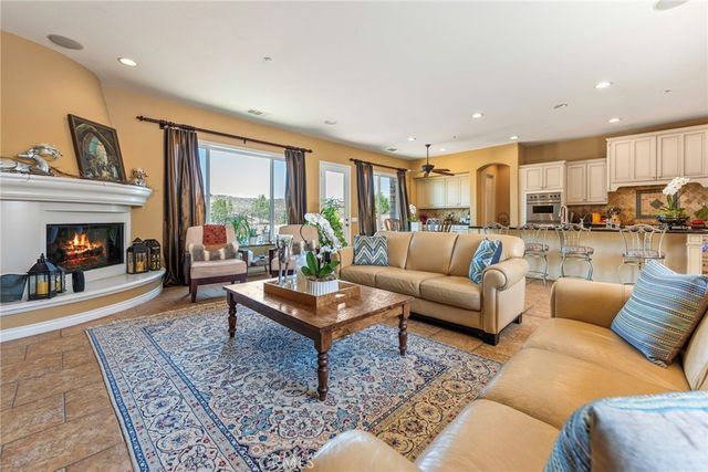 7940 Choi, Riverside, CA 92506