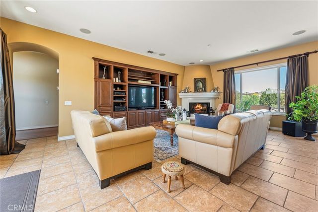 7940 Choi, Riverside, CA 92506