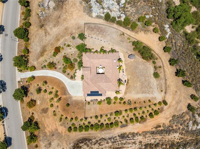 7940 Choi, Riverside, CA 92506