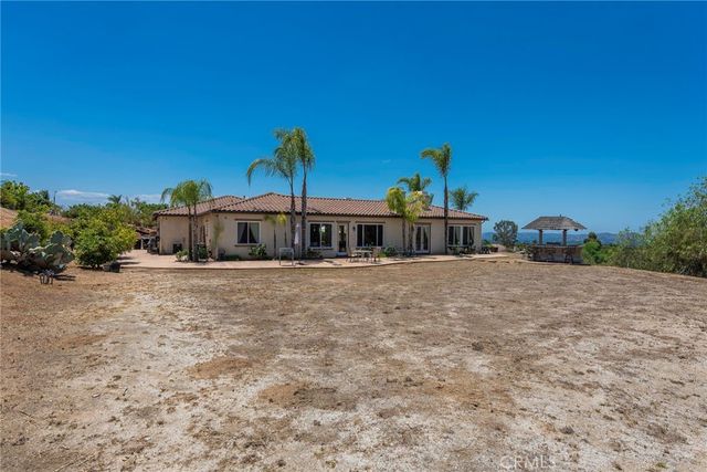 7940 Choi, Riverside, CA 92506