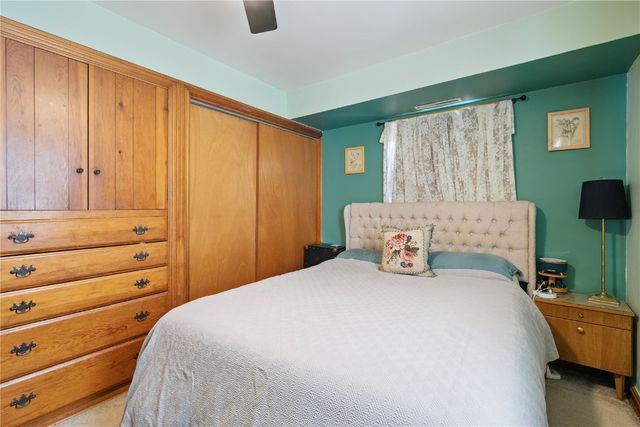 287 8th Ave, Marion, IA 52302