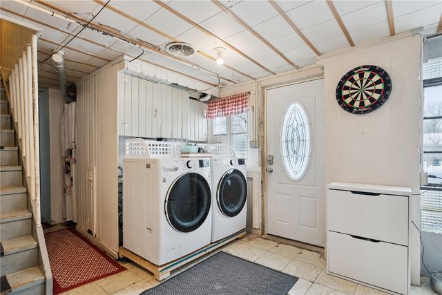 287 8th Ave, Marion, IA 52302