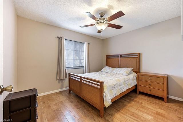 7750 Jewel LN 103, Naples, FL 34109