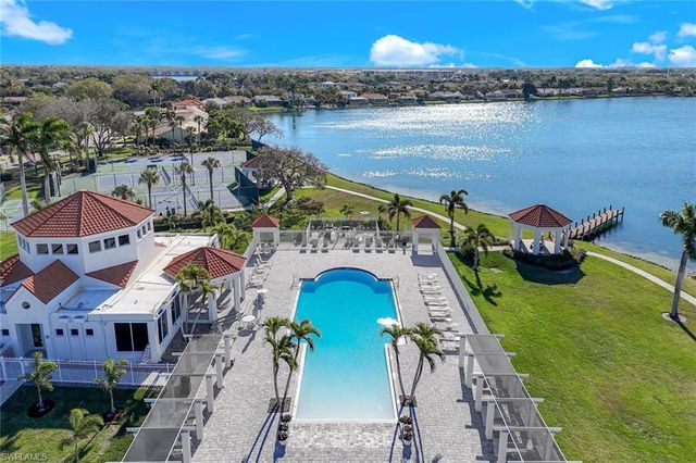 7750 Jewel LN 103, Naples, FL 34109