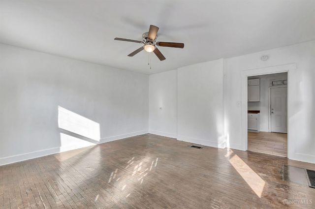 1976 Queen City Avenue, Cincinnati, OH 45214