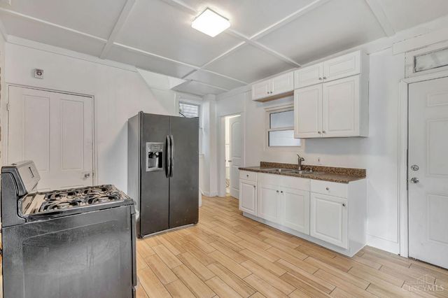 1976 Queen City Avenue, Cincinnati, OH 45214