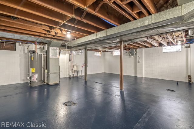 4433 Elizabeth Street, Wayne, MI 48184