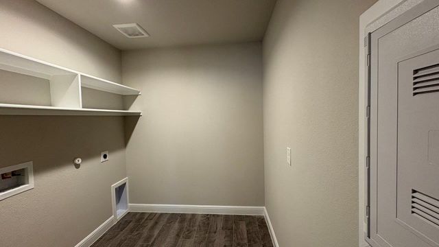 4125 CORNERSTONE Circle, Granbury, TX 76048