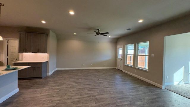 4125 CORNERSTONE Circle, Granbury, TX 76048