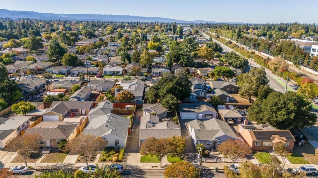 Image 41 of property listing at 119 Florence Street, Sunnyvale, CA 94086