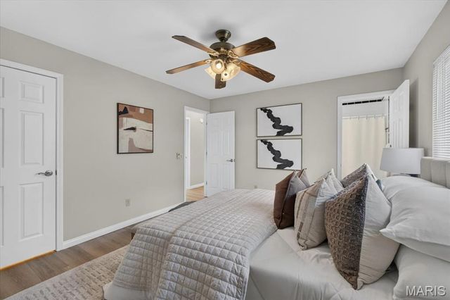 930 Bellestri Drive, Ballwin, MO 63021